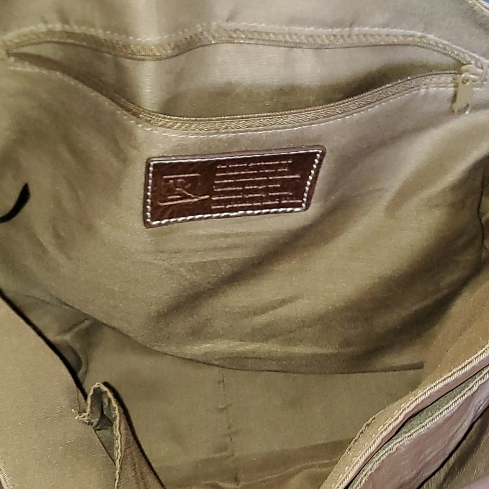 Relic Messenger Bag - Picture 3 of 3